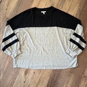 Maurices Classic Black Top